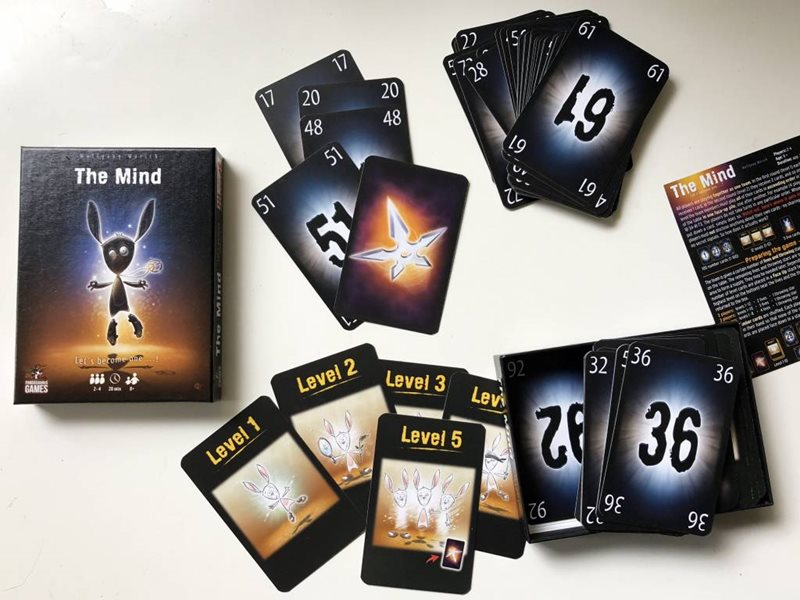 קלפים החוש השישי