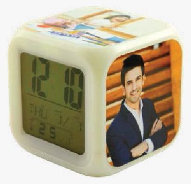 שעון מעורר עם תאורה מתחלפת הדפסה ב- 3 צדדים