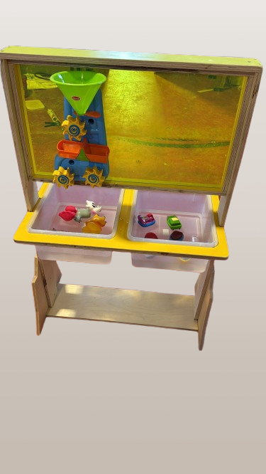 שולחן מים +לוח פרספקס